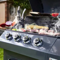 Brasero - Barbecue Emma Gun Metal 4 Feux + 1 Side - FlexiGrill - Jusqu'à 12 Convives - Surface De Cuisson 64 X 41,5 Cm - 2 Tablettes Dont 1 Brûleur Latéral - Housse De Protection - 15,1 KW - Gris Métallisé -France Barbecue Soldes Boutique 47489804 4
