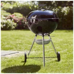 Pack WEBER Barbecue à Charbon Original Kettle E-5710 57cm - Sac De Charbon - Copeaux Fruits De Mer - Nettoyant - Grattoir à Cuve 10 Pack WEBER Barbecue à Charbon Original Kettle E-5710 57cm - Sac De Charbon - Copeaux Fruits De Mer - Nettoyant - Grattoir à Cuve -France Barbecue Soldes Boutique 48833483 4
