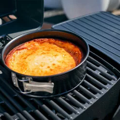 ENDERS - Barbecue Urban Pro - 2 Brûleurs Inox - Surface De Cuisson 48 X 32 Cm - Tablettes Rabattables - Jusqu'à 6 Convives - 4,4 KW - Noir 10 ENDERS - Barbecue Urban Pro - 2 Brûleurs Inox - Surface De Cuisson 48 X 32 Cm - Tablettes Rabattables - Jusqu'à 6 Convives - 4,4 KW - Noir -France Barbecue Soldes Boutique 53728636 4